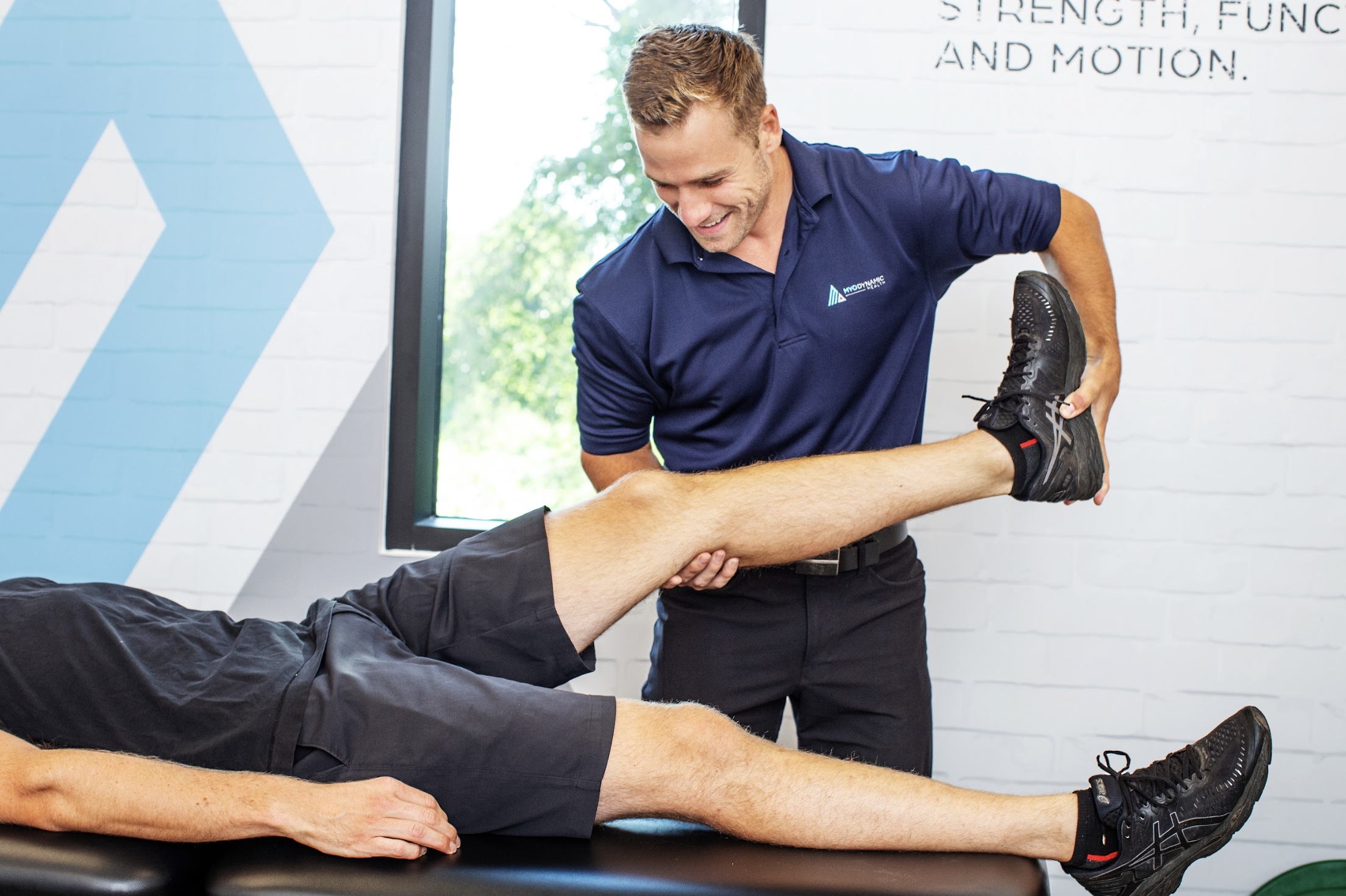 Meniscus tear treatment in Barrie with physiotherapy at MyoDynamic Health