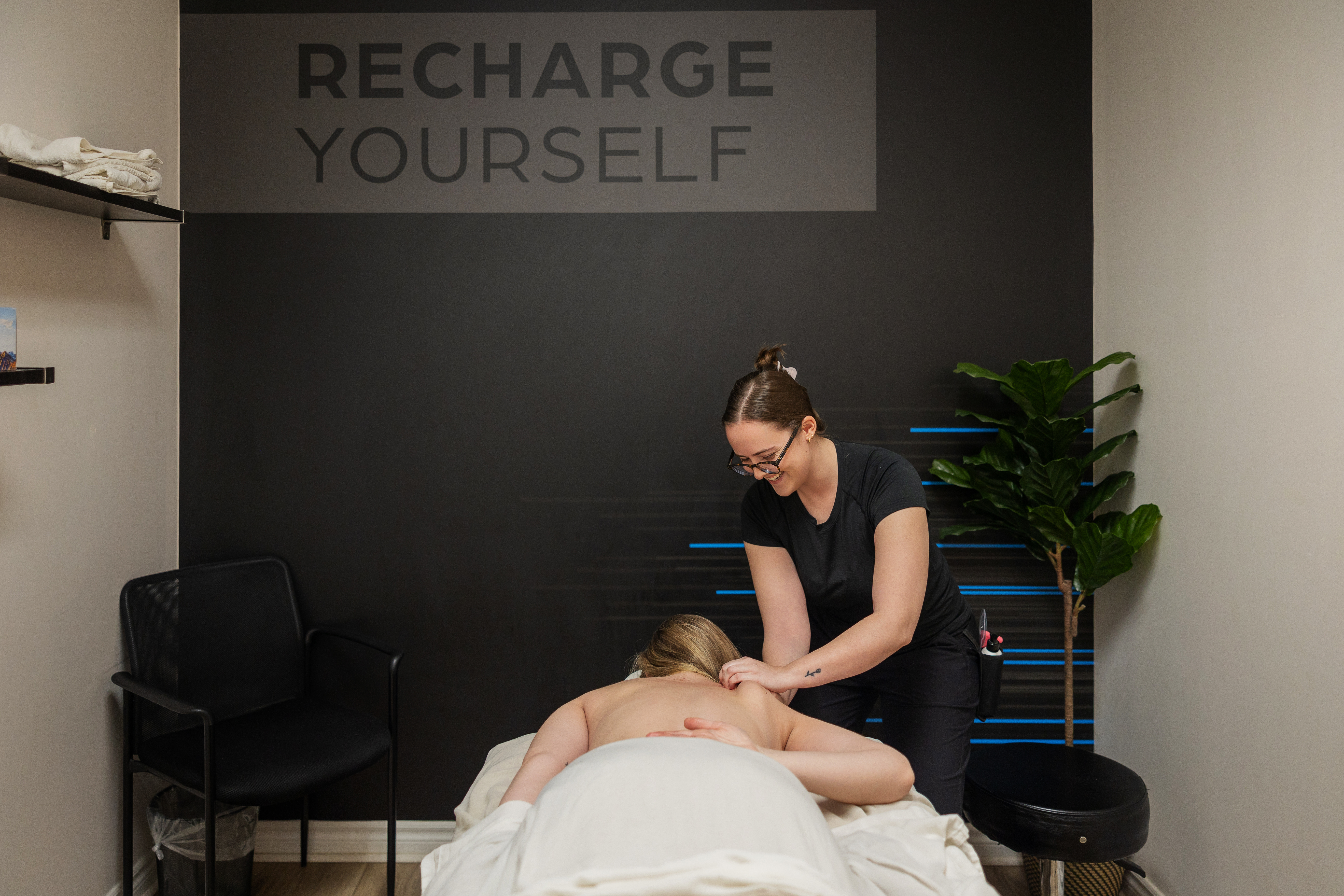 Full body massage in Innisfil at MyoDynamic Health for relaxation and muscle recovery