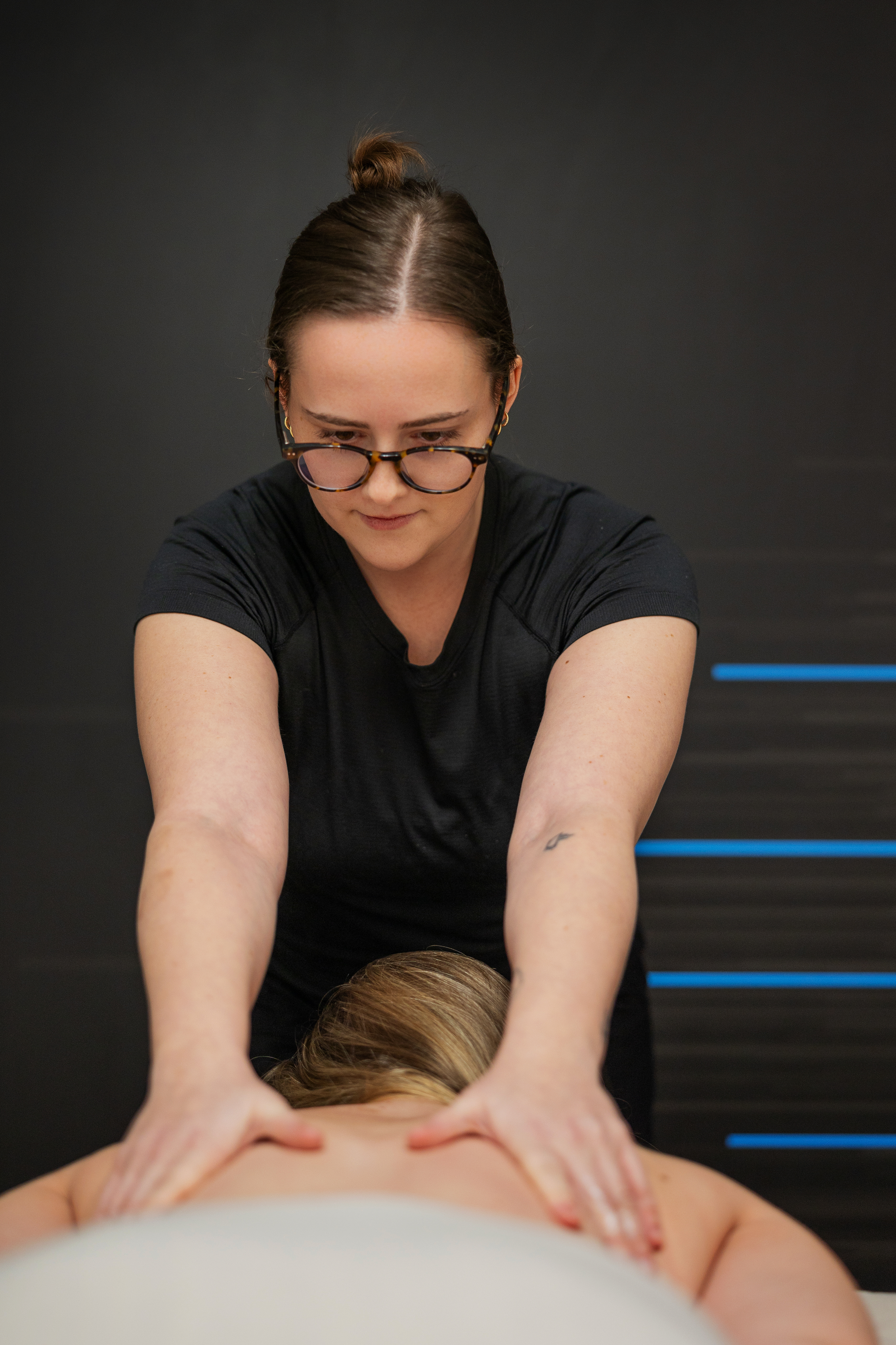 Manual lymphatic drainage massage treatment in Innisfil at MyoDynamic Health