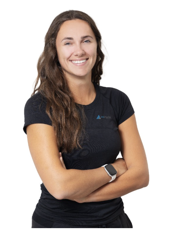 Registered massage therapist providing massage therapy at MyoDynamic Health Barrie